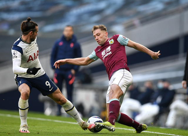 尽力局！阿夫迪亚16中9空砍35分9篮板7助攻