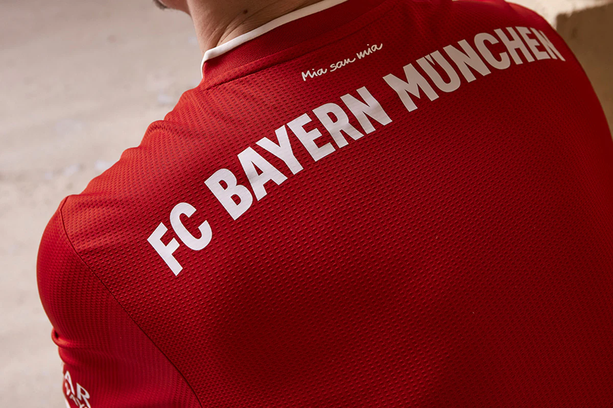 荷甲半场：罗兹破门，拉姆斯失良机，特温特客场1-0费耶诺德（荷甲半场战报：罗兹建功、拉姆斯失机，特温特客场1比0领先费耶诺德）