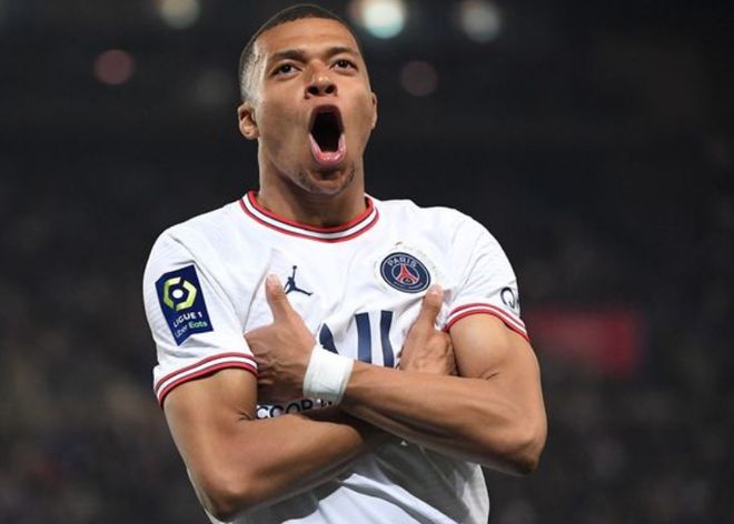 浦项官方：中场核心奥伯丹受伤，赛季报销（浦项官宣：中场核心奥伯丹伤停，本赛季报销）