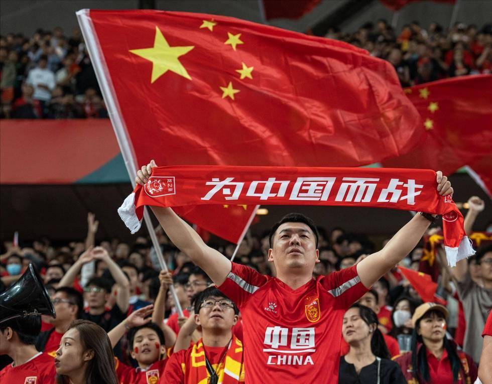 英超阿森纳主场战布莱顿，榜首队压力下存短板，此役平局几率大（英超：阿森纳主场对布莱顿，领头羊承压短板在身，平局可期）