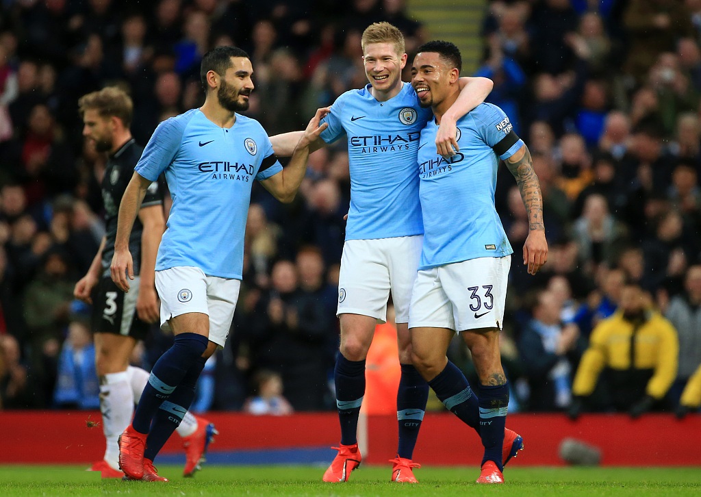 每体：德足协联系弗里克，请求其让特狮首发以便评估竞技状态（每体：德足协与弗里克沟通，要求让特狮首发以考察竞技状态）