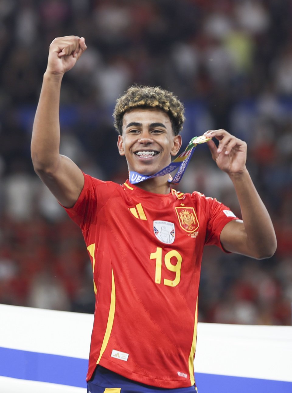 阿卡或退戴杯，WTA官宣各奖项提名，FAA跻身TOP5弗里茨重返一哥