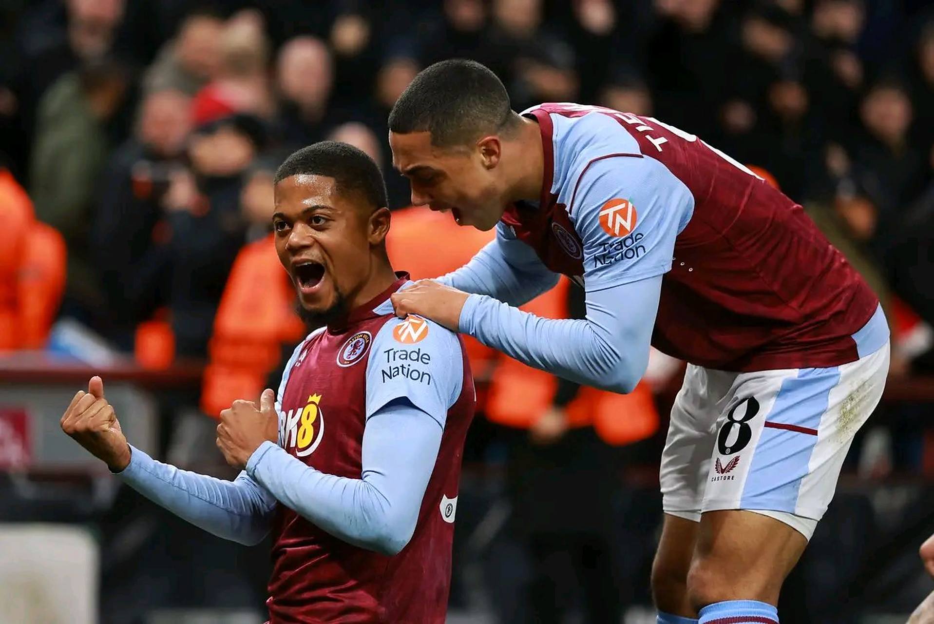 斯基拉：尤文球探已现场考察热那亚右后卫诺顿-库菲（斯基拉：尤文球探亲临考察热那亚右后卫诺顿-库菲）