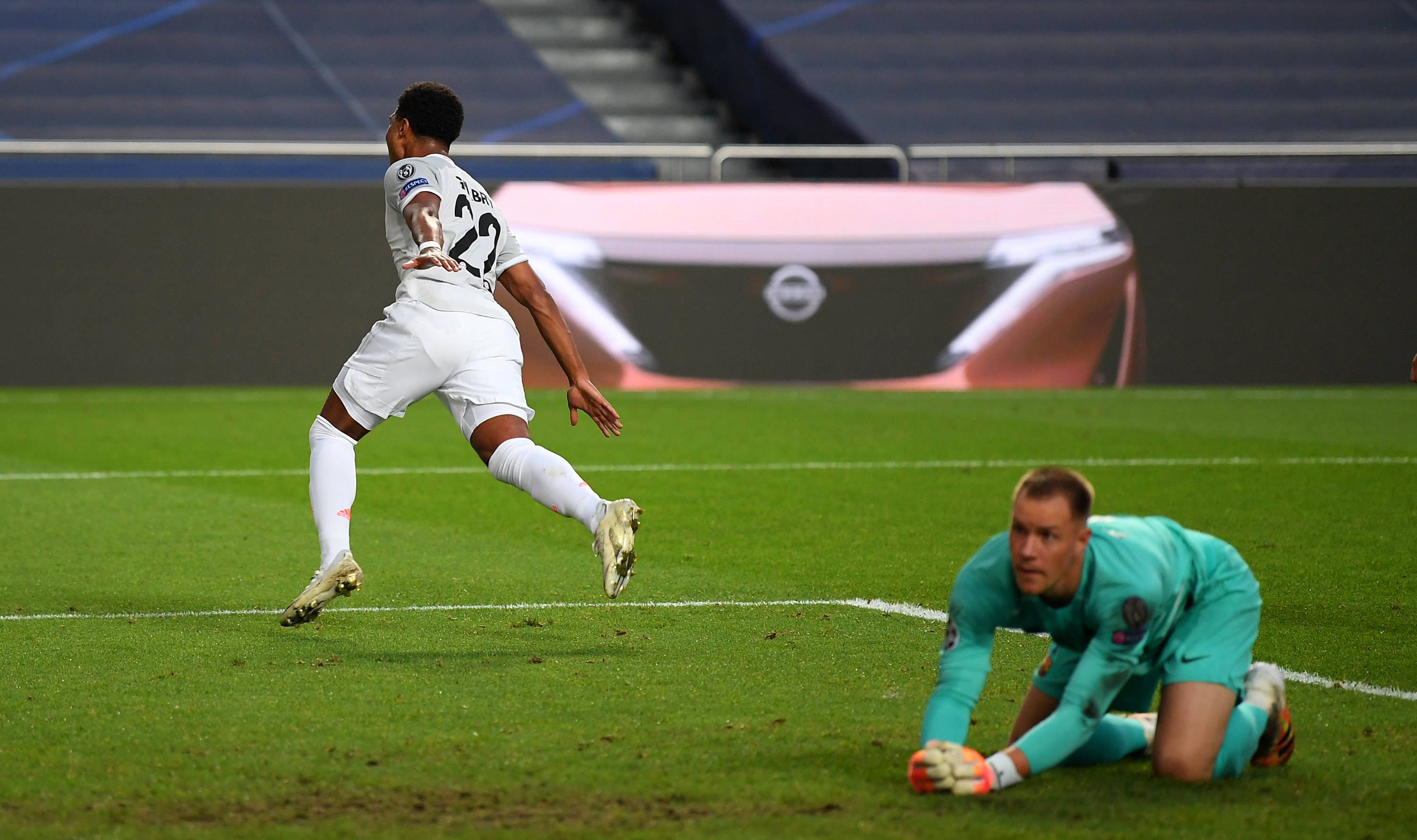 中场核心助攻效率稳居榜首