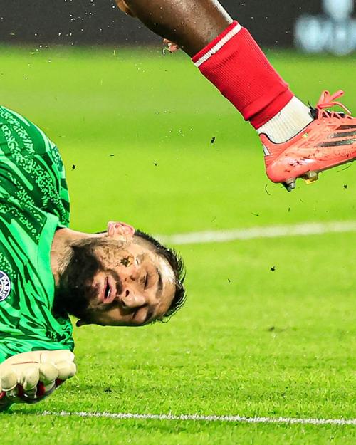 西甲半场：福特进球后伤退，巴利乌逃点，埃尔切1-0巴列卡诺（西甲半场战况：福特先拔头筹后伤退，巴利乌逃过点球，埃尔切暂1-0领先巴列卡诺）